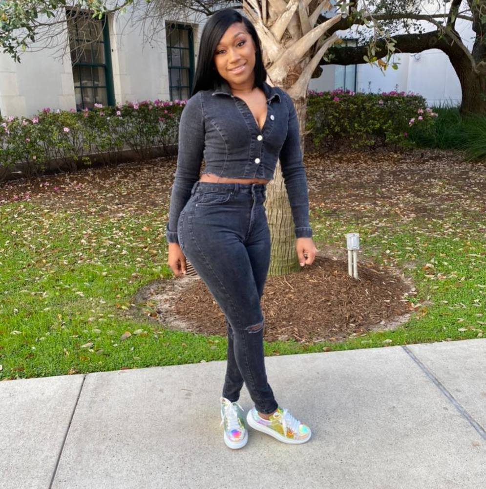 Meet your Posher, Sasha